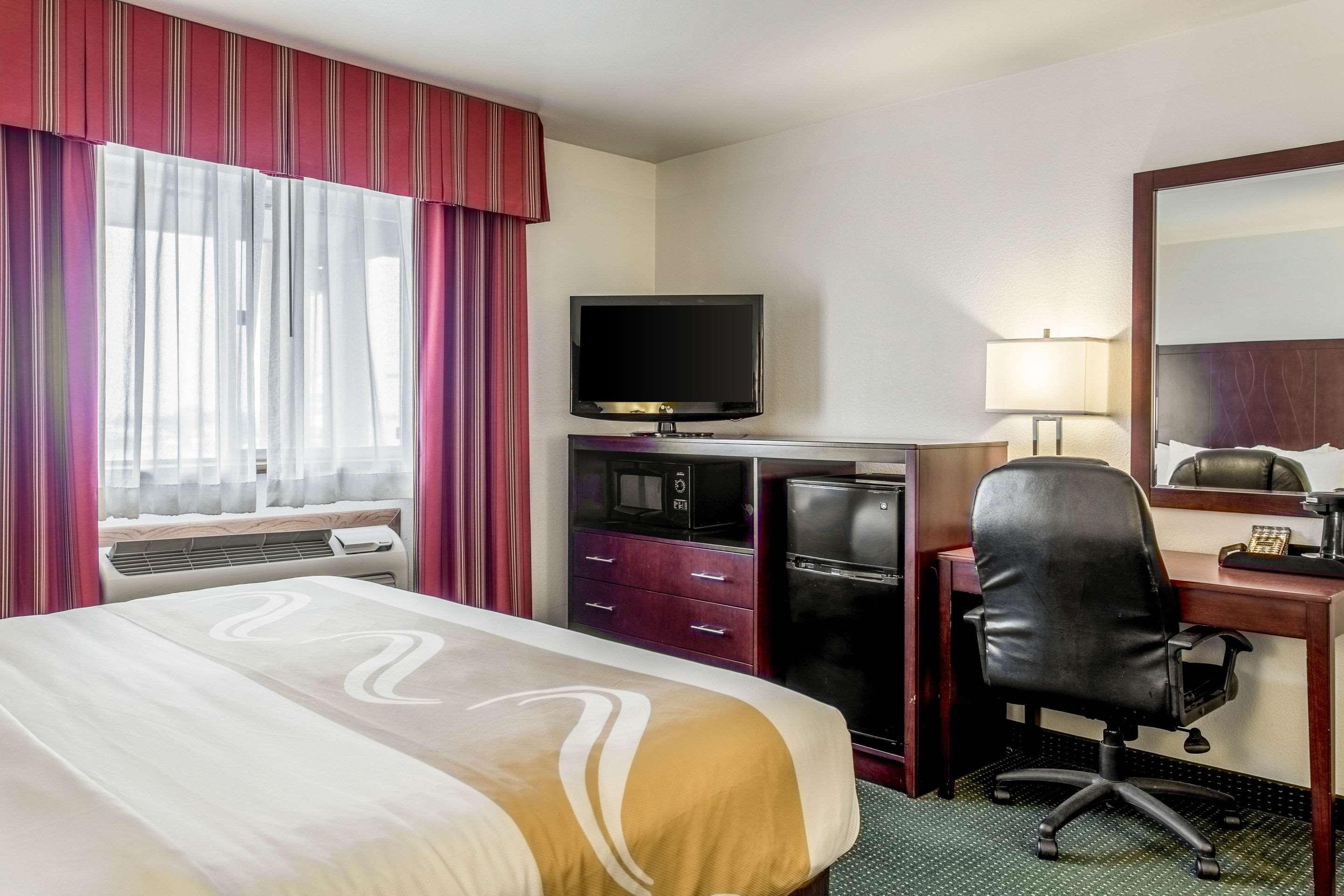 Quality Inn Белгрейд Экстерьер фото