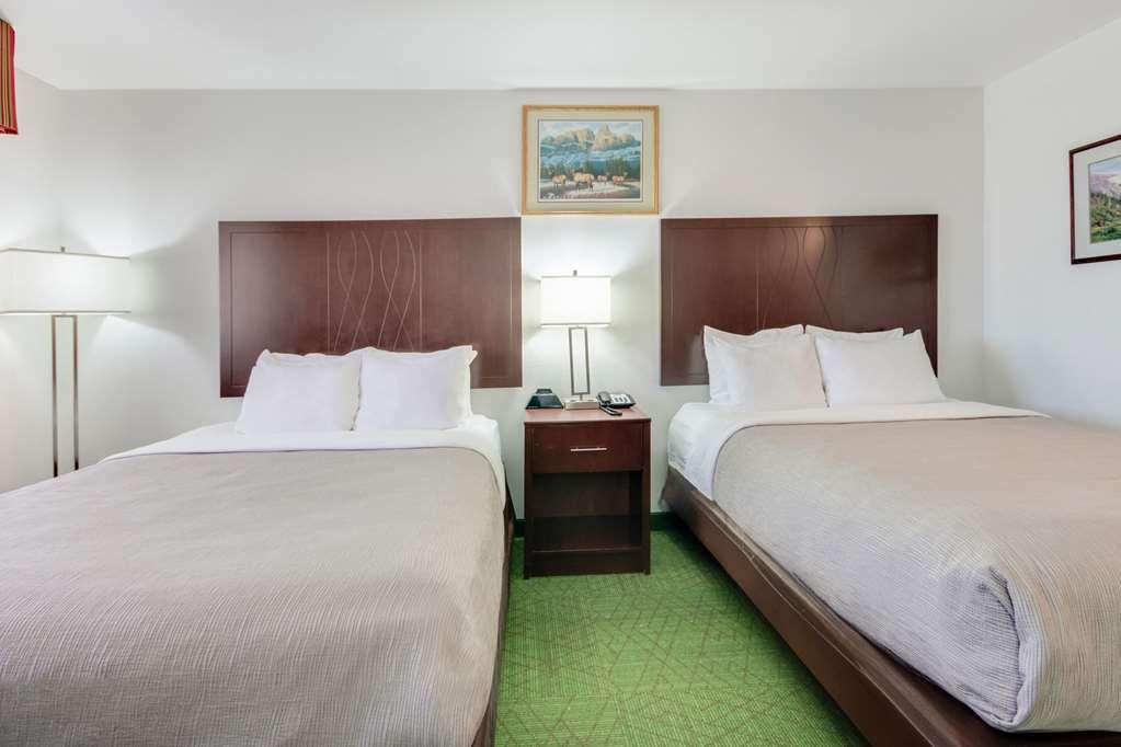 Quality Inn Белгрейд Номер фото